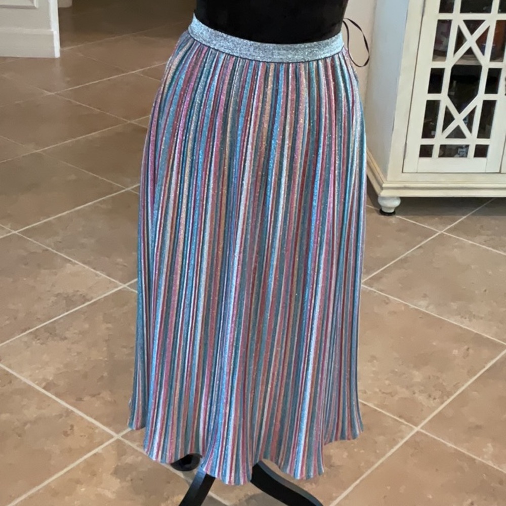 Elliatt shimmer mid skirt, multicolor stripe, size small